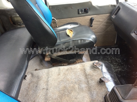 รถบรรทุกน้ำมัน 10 ล้อ