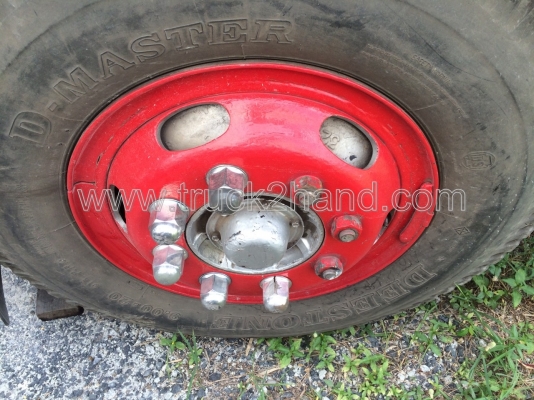 รถบรรทุกน้ำมัน 10 ล้อ