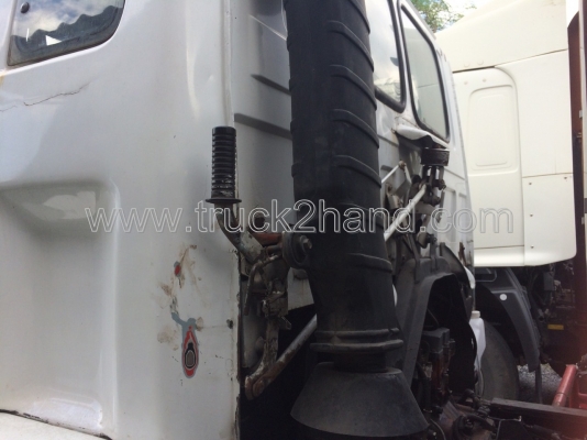 รถบรรทุกน้ำมัน 10 ล้อ