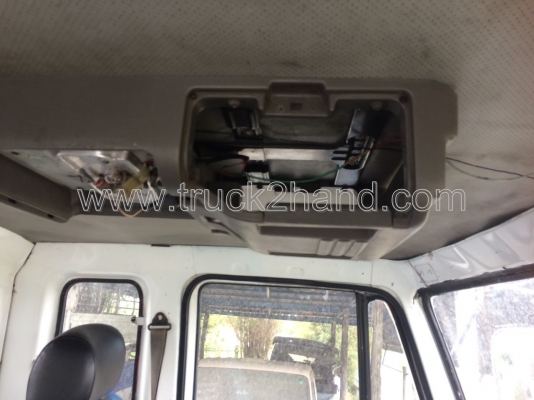 รถบรรทุกน้ำมัน 10 ล้อ