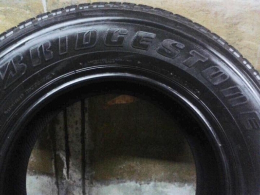 ยาง 255-65-17 บริดสโตน ดูลเลอร์840-ปี14 ยาง 255-65-17 บริดสโตน ดูลเลอร์840-ปี14