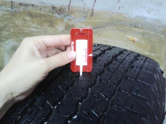 ยาง 255-65-17 บริดสโตน ดูลเลอร์840-ปี14 ยาง 255-65-17 บริดสโตน ดูลเลอร์840-ปี14