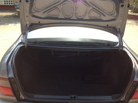 ขายค่ะท้ายโด่งสวยๆ พร้อมใช้ ปี94เครื่อง1.6cc เกียธรรมดา ระบบไฟฟ้า  พ.พาวเวอร์