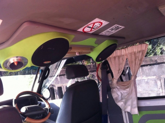 ขายรถตู้วีไอพี