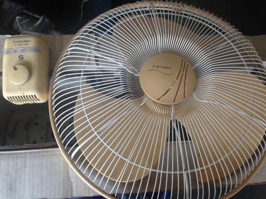 ขายพัดลมวงจร mitsubishiสภาพดี ใช้งานได้เลย ราคาถูก มีหลายสิบตัว