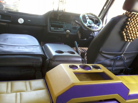 ขายด่น hiace ปี 95เครื่องเดิมๆ ดีเซล 2500