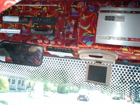 ขายรถบัสปรับอากาศ2ชั้น8ล้อVIP