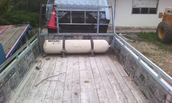 ขายด่วน!รถ 6 ล้อ สภาพสวยพร้อมใช้งาน ติดแก๊ส NGV  เครื่องดี ใช้แก๊สล้วน ราคาเป็นกันเอง ติดต่อ 089-3818694