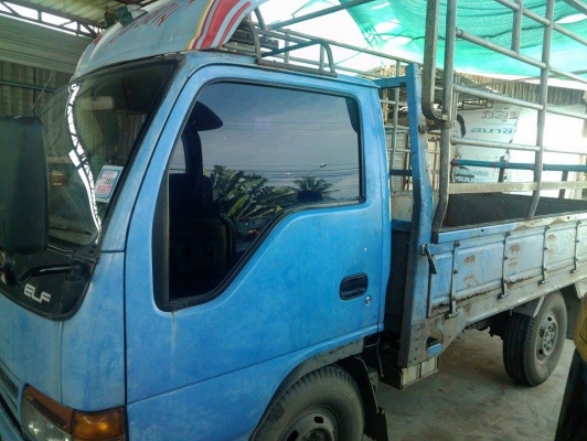 ขายรถบรรทุก 4 ล้อ isuzu