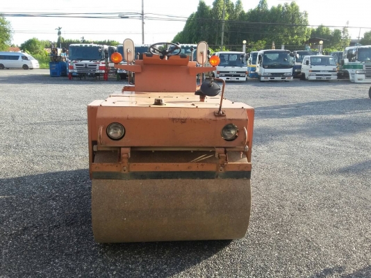 รถบด SAKAI TG25