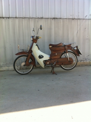 ขายC70เครื่องไนค์110ครัชมือมีทะเบียนครับขาย12900สนใจ0853647170