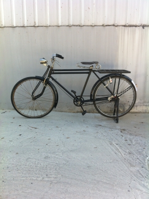 ขายจักรยานโบรานStandardเก่าเก็บครับขาย8900สนใจ0853647170