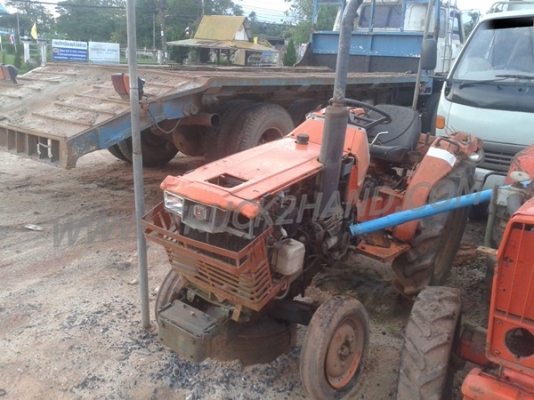 รถไถ ยี่ห้อ KUBOTA รถไถ ยี่ห้อ KUBOTA