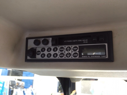 รถไถตีนตะขาบ ISEKI  AT 33  เหมาะสำหรับ 25 แรงม้า อุปกรณ์ครบ