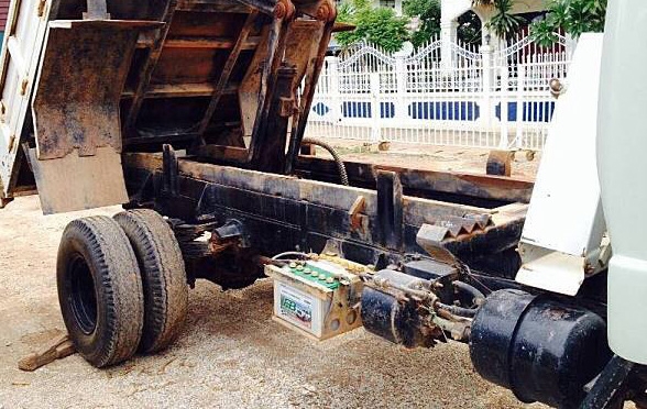 ฝากขาย HINO KM777 เครื่องเดิม เกียร์เดิม ดัมพ์ยาว 3.80เมตร