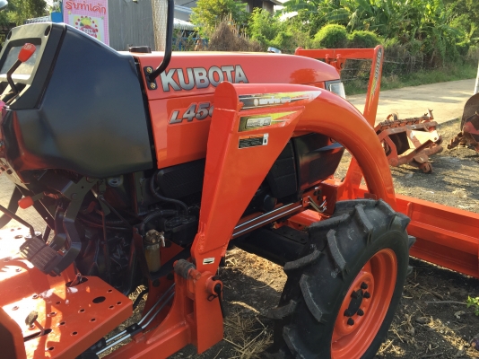 L4508di ใบดันคานบน เปลี่ยนยางหน้าใหม่ สวยพร้อมใช้