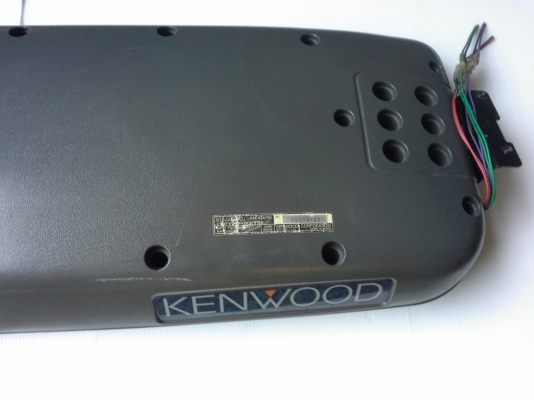 ลำโพงแผงของ Kenwood มือสองจากญี่ปุ่น สภาพสวย