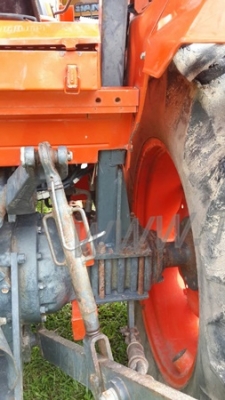 รถไถ คูโบต้า M5000 su 4,687 ชั่วโมง 2 เพลา รถไถ คูโบต้า M5000 su 4,687 ชั่วโมง 2 เพลา