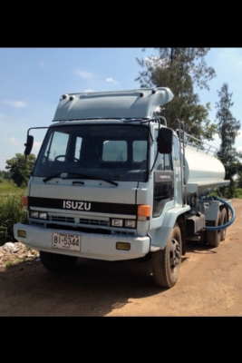 รถน้ำ ISUZU,240 แรงม้า,3 เพลา,ถังบรรจุน้ำ 12,000 ลิตร รถน้ำ ISUZU,240 แรงม้า,3 เพลา,ถังบรรจุน้ำ 12,000 ลิตร