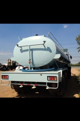 รถน้ำ ISUZU,240 แรงม้า,3 เพลา,ถังบรรจุน้ำ 12,000 ลิตร รถน้ำ ISUZU,240 แรงม้า,3 เพลา,ถังบรรจุน้ำ 12,000 ลิตร