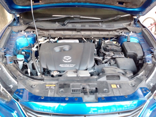 ขายดาวน์ มาสด้า cx5  2.0c สีฟ้า ราคาชิวๆ