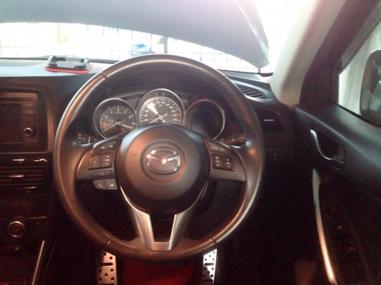 ขายดาวน์ มาสด้า cx5  2.0c สีฟ้า ราคาชิวๆ