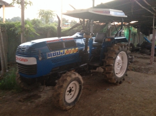 ขาย รถไถ แชมป์ รุ่น MX 5900 (4x4)
