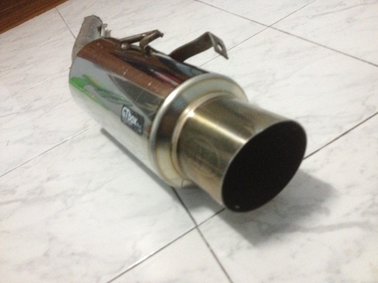 ขายท่อ Kakimoto GT box  jasma Japanไส้ตรง ไส้ขนาด2นิ้ว พักท่อยาว10.5นิ้ว ปายท่อยาว3นิ้ว ปากท่อกว้าง3.5นิ้ว ราคา1900บาท โทร0924462525โส กทม