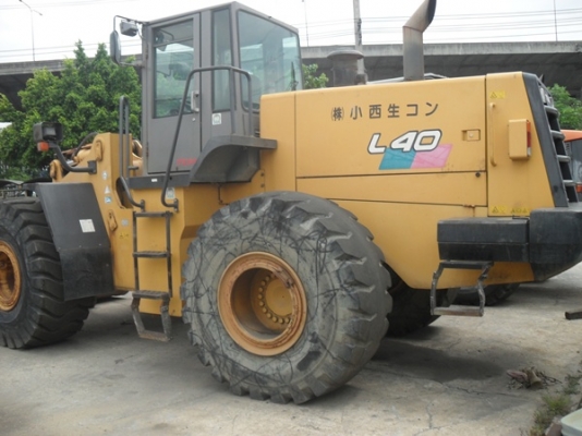 รถตักล้อยาง TCM รุ่น L40 รถตักล้อยาง TCM รุ่น L40