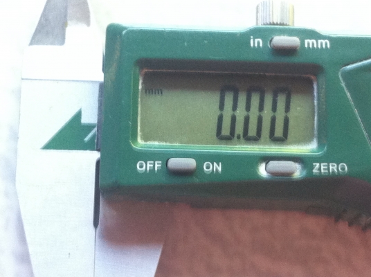 เวอร์เนียขนาด 6 นิ้ว ยี่ห้อ INSIZE ตัวเลขแสดงผลขนาดใหญ่มองเห็นชัด