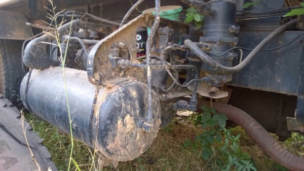 ขายรถบรรทุกสิบล้อดัมพ์ MITSUBISHI หน้ากากดำ เครื่อง 6D16-195 แรง 6 เกียร์ เบรคใหญ่ 2 เพลาดัมพ์ ช่วงล่าง MA ทะเบียนพร้อม