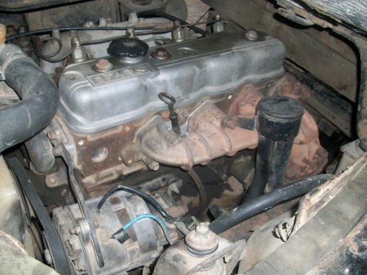 รถบรรทุกพร้อมใช้งาน เครื่อง  4bd1  110 แรงม้าพร้อมใช้งานครับ