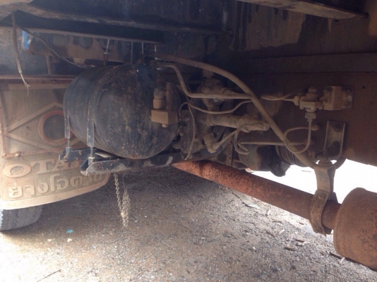 ขายรถ10ล้อท้ายลาดเพลาเดียวISUZU FVM12QY K เครื่อง175แรงม้า สนใจโทร 081-970-1072