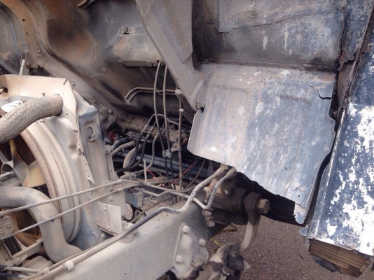 ขายรถ10ล้อท้ายลาดเพลาเดียวISUZU FVM12QY K เครื่อง175แรงม้า สนใจโทร 081-970-1072