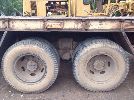 ขายรถ10ล้อท้ายลาดเพลาเดียวISUZU FVM12QY K เครื่อง175แรงม้า สนใจโทร 081-970-1072