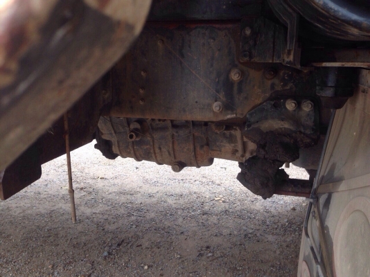 ขายรถ10ล้อท้ายลาดเพลาเดียวISUZU FVM12QY K เครื่อง175แรงม้า สนใจโทร 081-970-1072