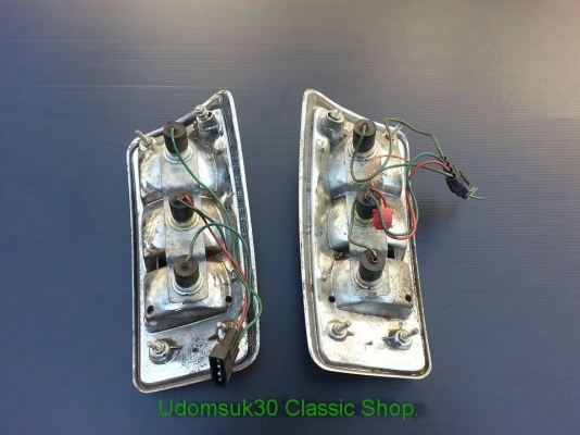 ขายไฟท้าย MINI ROVER ของ LUCAS ENGLISH (2,000)