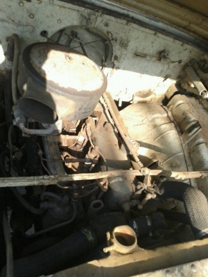 ขายด่วน 6 ล้อหัวยาว สภาพสวยเดิมมากๆ เครื่องเดิม DA120 คัสซีสวยตลอดเส้น กระบะสวยพื้นดี หัวเก๋งสวย ทะเบียนพร้อมโอน ราคาต่อรองได้ครับ