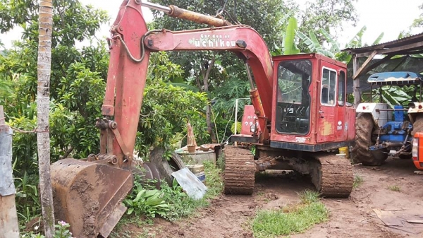 ***ขายแล้วครับขอบคุณ Truck2hand ขายแบคโฮ KOMATSU 10-HT-2 (PC60) Serial No.8362 เครื่องเดิมปั้มเดิม เครื่องKOMATSU 4D94-2 4สูบ 50HP เครื่องแห้งๆ แน่นๆ แรงดี ไม่เยิ้ม ปั้มดีแรงดี ทำงานดีไม่โหลด บูมอาร์มสวยไม่มีปะไม่มีร้าว บุ้งกี๋สวยไม่ผุ บูท/สลัก แน่นดี ***ขายแล้วครับขอบคุณ Truck2hand ขายแบคโฮ KOMATSU 10-HT-2 (PC60) Serial No.8362 เครื่องเดิมปั้มเดิม เครื่องKOMATSU 4D94-2 4สูบ 50HP เครื่องแห้งๆ แน่นๆ แรงดี ไม่เยิ้ม ปั้มดีแรงดี ทำงานดีไม่โหลด บูมอาร์มสวยไม่มีปะไม่มีร้าว บุ้งกี๋สวยไม่ผุ บูท/สลัก แน่นดี