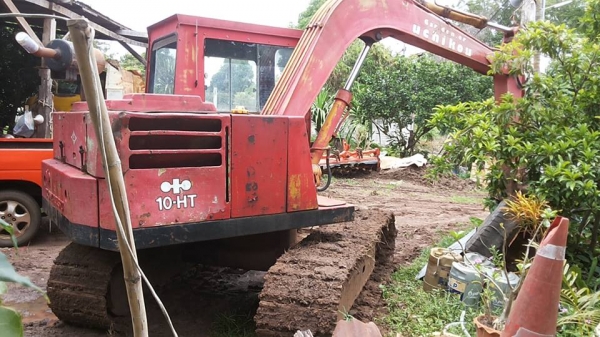 ***ขายแล้วครับขอบคุณ Truck2hand ขายแบคโฮ KOMATSU 10-HT-2 (PC60) Serial No.8362 เครื่องเดิมปั้มเดิม เครื่องKOMATSU 4D94-2 4สูบ 50HP เครื่องแห้งๆ แน่นๆ แรงดี ไม่เยิ้ม ปั้มดีแรงดี ทำงานดีไม่โหลด บูมอาร์มสวยไม่มีปะไม่มีร้าว บุ้งกี๋สวยไม่ผุ บูท/สลัก แน่นดี ***ขายแล้วครับขอบคุณ Truck2hand ขายแบคโฮ KOMATSU 10-HT-2 (PC60) Serial No.8362 เครื่องเดิมปั้มเดิม เครื่องKOMATSU 4D94-2 4สูบ 50HP เครื่องแห้งๆ แน่นๆ แรงดี ไม่เยิ้ม ปั้มดีแรงดี ทำงานดีไม่โหลด บูมอาร์มสวยไม่มีปะไม่มีร้าว บุ้งกี๋สวยไม่ผุ บูท/สลัก แน่นดี