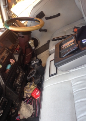 ขายรถตู้ nissan รุ่นเออร์แวน 135,000