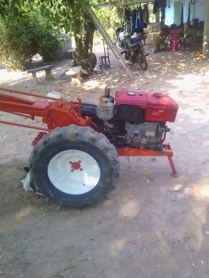 ขายรถไถเดินตาม ครับ