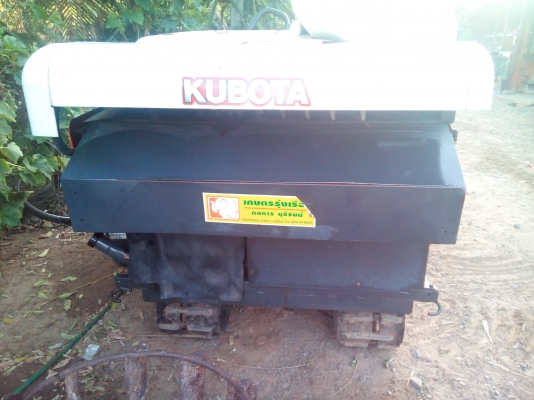 ((เจ้าของขายเองครับ )) รถเกี่ยวข้าวคูโบต้า SR-J3 Pro  จอยคอม โปร  พร้อมใช้ (ไม่ต้องง้อรถใหญ่และแรงงานคน))