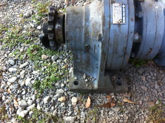 ชุดเกียร์ทดปรับรอบได้ขนาดใหญ่ ยี่ห้อ BEIER VARIATOR ขนาด 1003ต่อ1 หมุนช้ามากเหมาะกับงานหนักๆ ชุดเกียร์ทดปรับรอบได้ขนาดใหญ่ ยี่ห้อ BEIER VARIATOR ขนาด 1003ต่อ1 หมุนช้ามากเหมาะกับงานหนักๆ