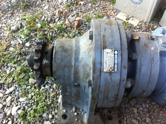 ชุดเกียร์ทดปรับรอบได้ขนาดใหญ่ ยี่ห้อ BEIER VARIATOR ขนาด 1003ต่อ1 หมุนช้ามากเหมาะกับงานหนักๆ ชุดเกียร์ทดปรับรอบได้ขนาดใหญ่ ยี่ห้อ BEIER VARIATOR ขนาด 1003ต่อ1 หมุนช้ามากเหมาะกับงานหนักๆ