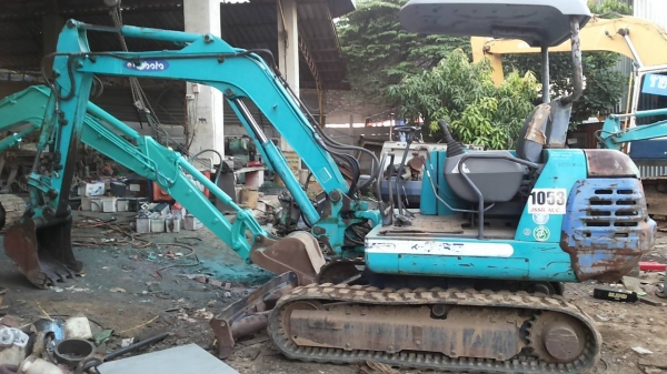 โปรโมชั่นด่วนต้อนรับปีใหม่ ขายรถขุด-ดัน แบ็คโฮ. KUBOTA K-035 รถเก่านอก สภาพพร้อมใช้ มีเอกสารแจ้งจำหน่าย