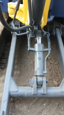 โปรโมชั่นต้อนรับปีใหม่ขายรถขุด-ดัน YANMAR  B351.2UZรถเก่านอก สภาพพร้อมใช้ มีเอกสารแจ้งจำหน่าย