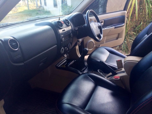 ขาย ISUZU D-MAX CAB 4 เครื่อง 2.5 ขาย ISUZU D-MAX CAB 4 เครื่อง 2.5