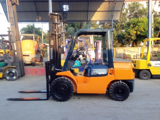 -:-*&bull;*ข า ย ร ถ ย ก เ ก่ า น อ ก*&bull;*-:-TOYOTA 7FD30 เครื่องดีเซล เสา4เมตร งายาว1200เมตร สนใจติดต่อ083-062-0223(ปอนด์)