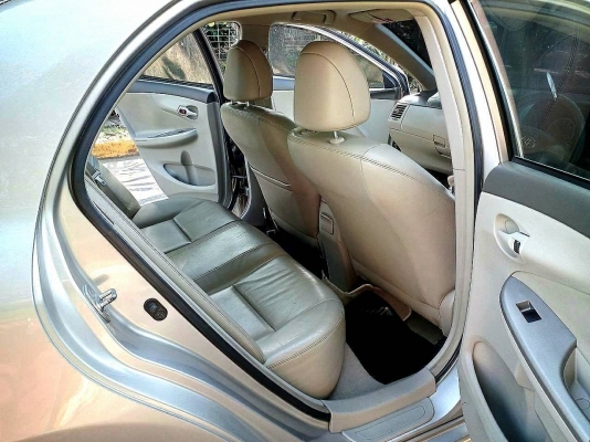 -----ขาย---- (รถบ้าน ฟรีดาวน์ พร้อมโอน) TOYOTA ALTIS ปี2010 เบนซิล 1.6G เกียร์AT แอร์แบคคู่ วิ่ง8&times;,&times;&times;&times;กม.